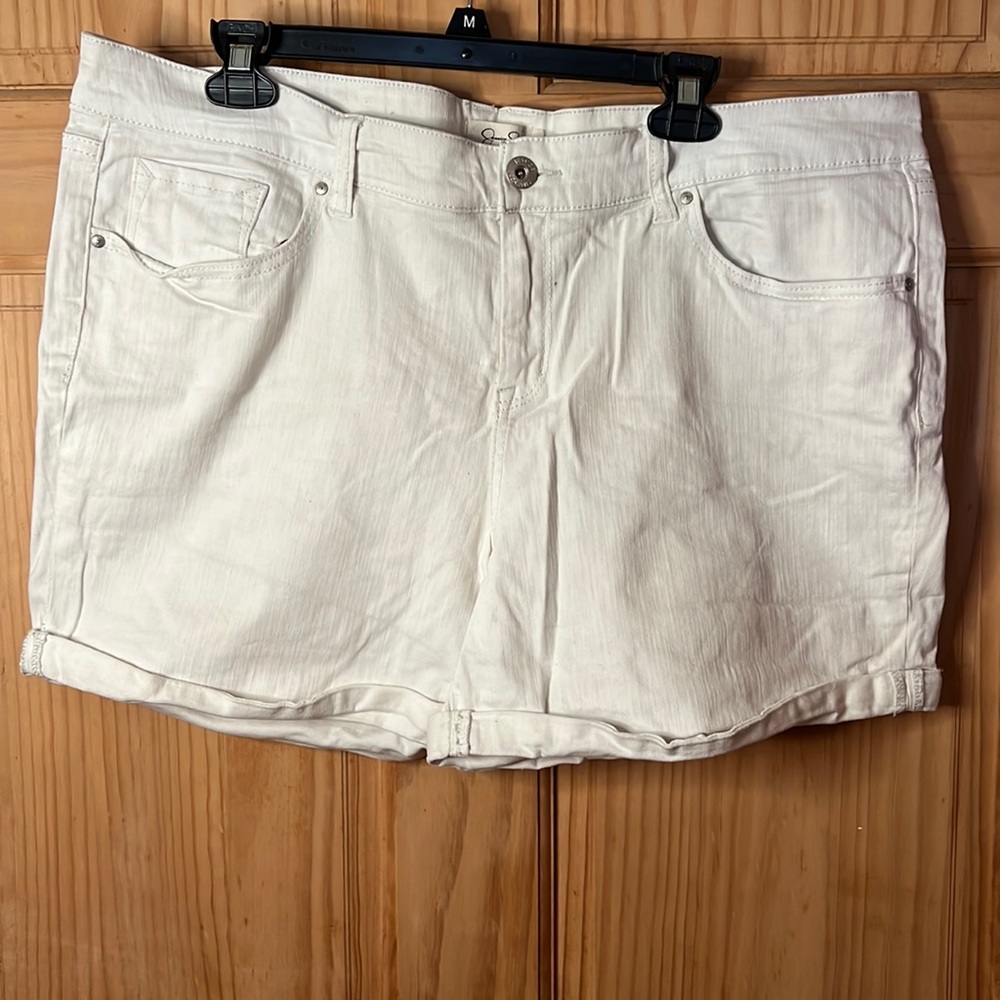*LAST CHANCE! Donating 4/7* Jessica Simpson Shorts